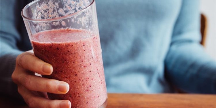 Fruit juices ‘simply as terrible to your fitness as sugary drinks