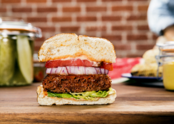 A Vegan Burger Tastes Like ‘Normal’ Fast Food