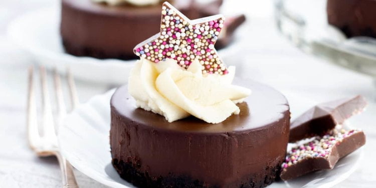 French Meringue Is the Dessert That Will Make You Look Like a Star