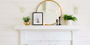 The Mantel