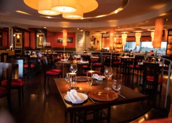 Restaurants in Utah County according to Yelp critiques