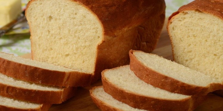 Bread Vs. Roti: What is better for weight loss?